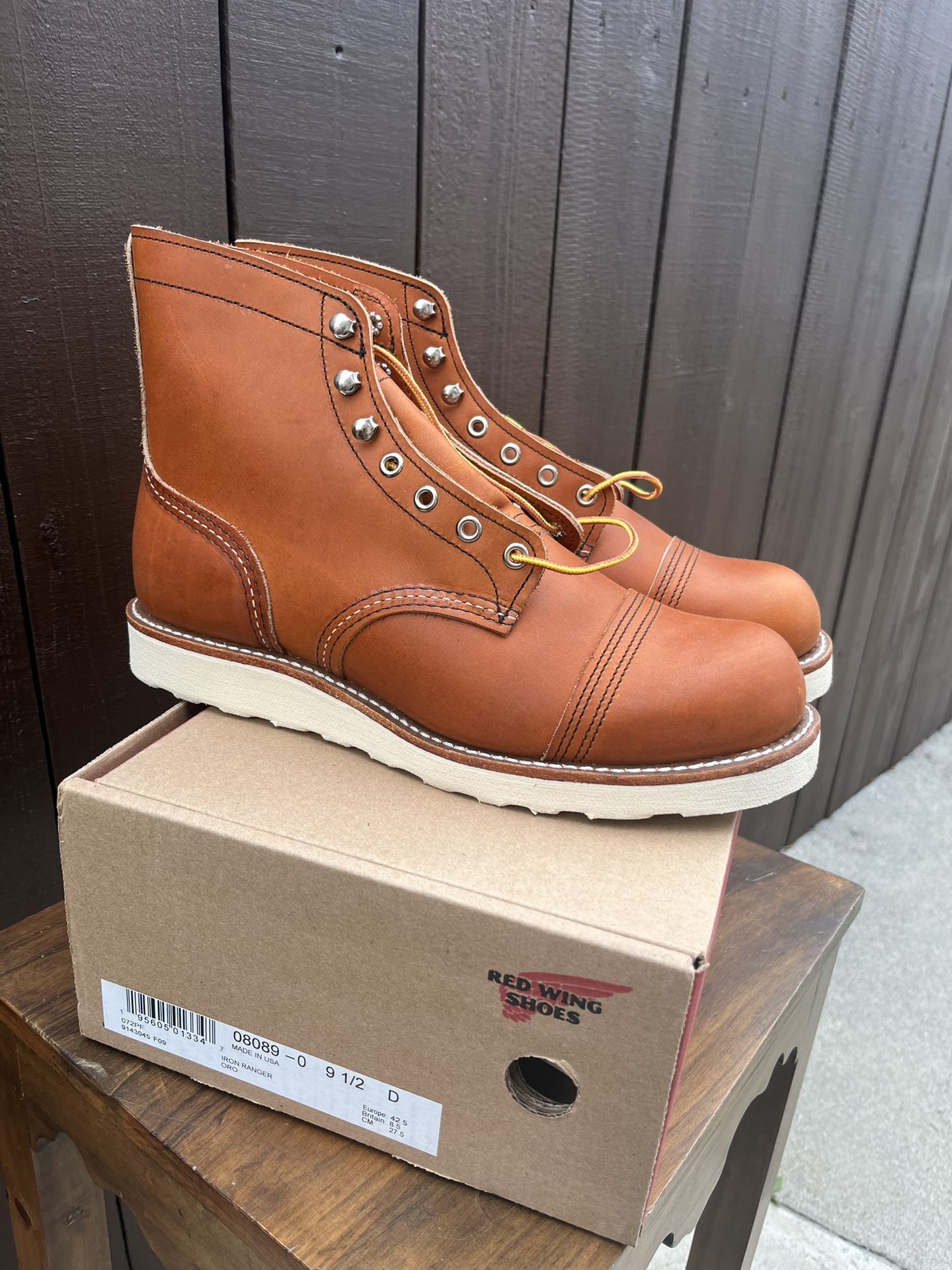 Red Wing 8089 IRON RANGER® TRACTION TRED Oro Legacy SIZES AVAILABLE