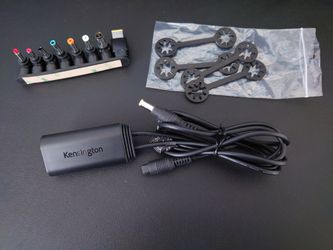 Kensington USB 3.0 Laptop Power Splitter 