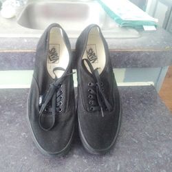 Brand New Vans Men Or Women's Shoes