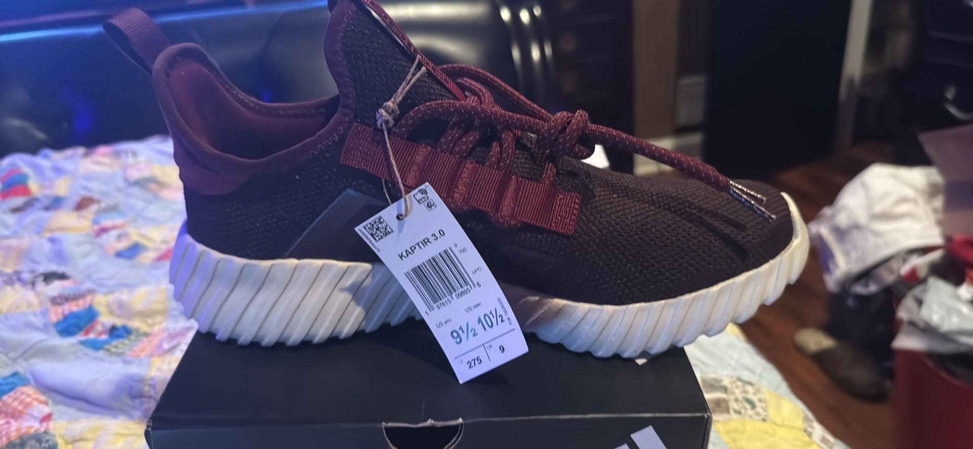 NWT Adidas KAPTIR 3.0 