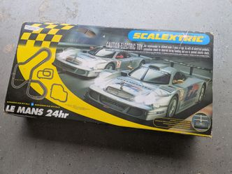 Scalextric Le Mans 24hr Mercedes CLK GT1 Slot Car Set For Parts Repair