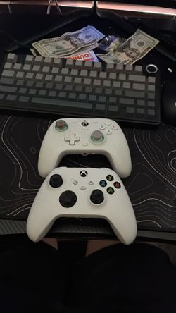 2 Controllers