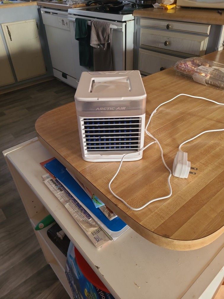 PORTABLE AC UNIT
