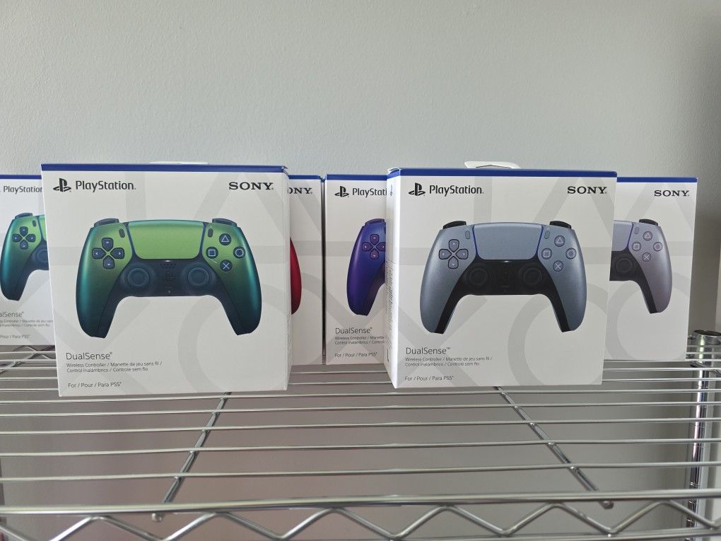BRAND NEW PS5 DUELSENSE CONTROLLERS!