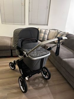 Bugaboo Fox 3 Bassinet/Stroller with adapters