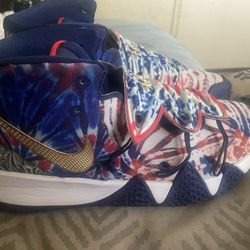 Kyrie Nike