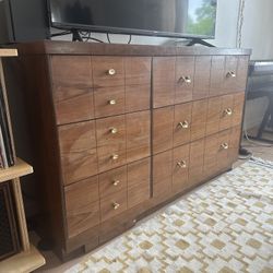 Mcm Solid Wood 6 Drawer Dresser
