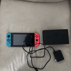 Nintendo Switch 