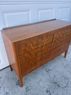 Mid Century Greaves & Thomas Dresser/Credenza