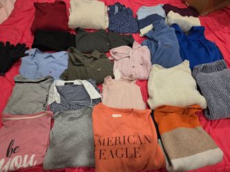 Mixed Clothing Lot – Hollister, American Eagle, Columbia