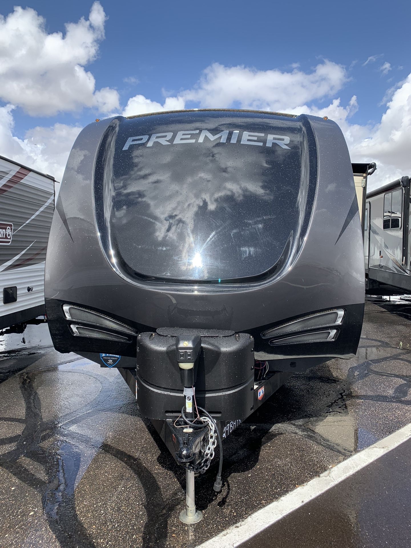 2019 PREMIER 29ft. Bunkhouse