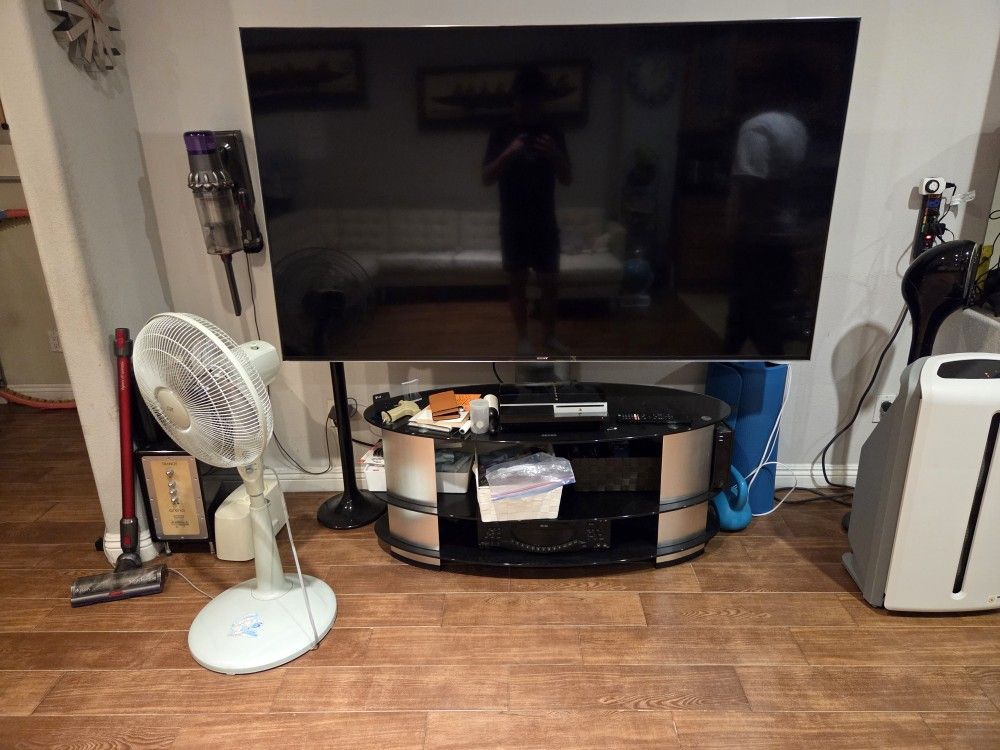 Sony XBR-75X900C 75-inch 4K Ultra HD 3D Smart LED TV