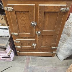 1900s Wood Ice Box