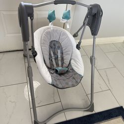 Graco baby swing