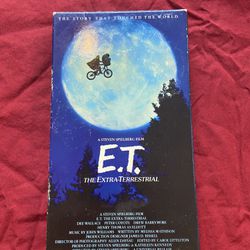 E .T. VHS
