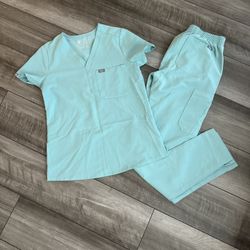 FIGS Scrubs 