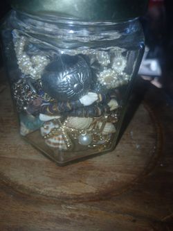 Vitage mystery jewelry jar