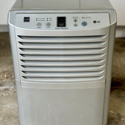 LG LHD459EL 45 Pint Dehumidifier Auto Shut-Off External Drain 
