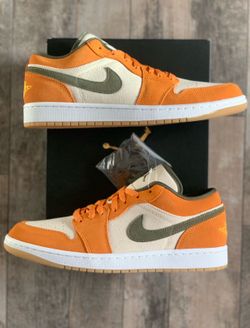 Jordan 1 Low SE Light Curry Mens Size 9