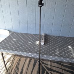 Tripod/ Selfie Stick 