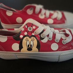 Disney Mickey Mouse Tennis Shoes