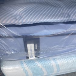 King Sealy Pillowtop Mattress Set