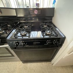 Ge Gas Stove Used Good Condition With 90days Warranty  Thumbnail
