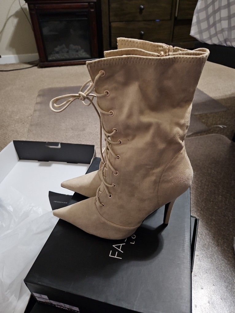 Women’s Heel Boots Nude suede  lace up ankle booties Size 10