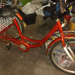 24-in Tricycle Bike 7-speed