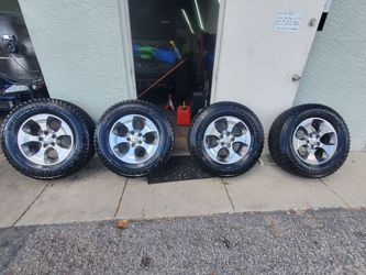 Jeep wrangler tires and rims