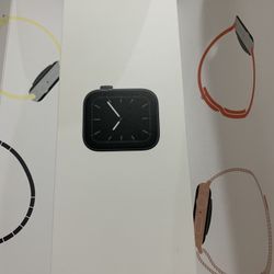 Valentine’s Day Special! Apple Watch Series 5 44mm Space Gray Color With Black Band GPS!