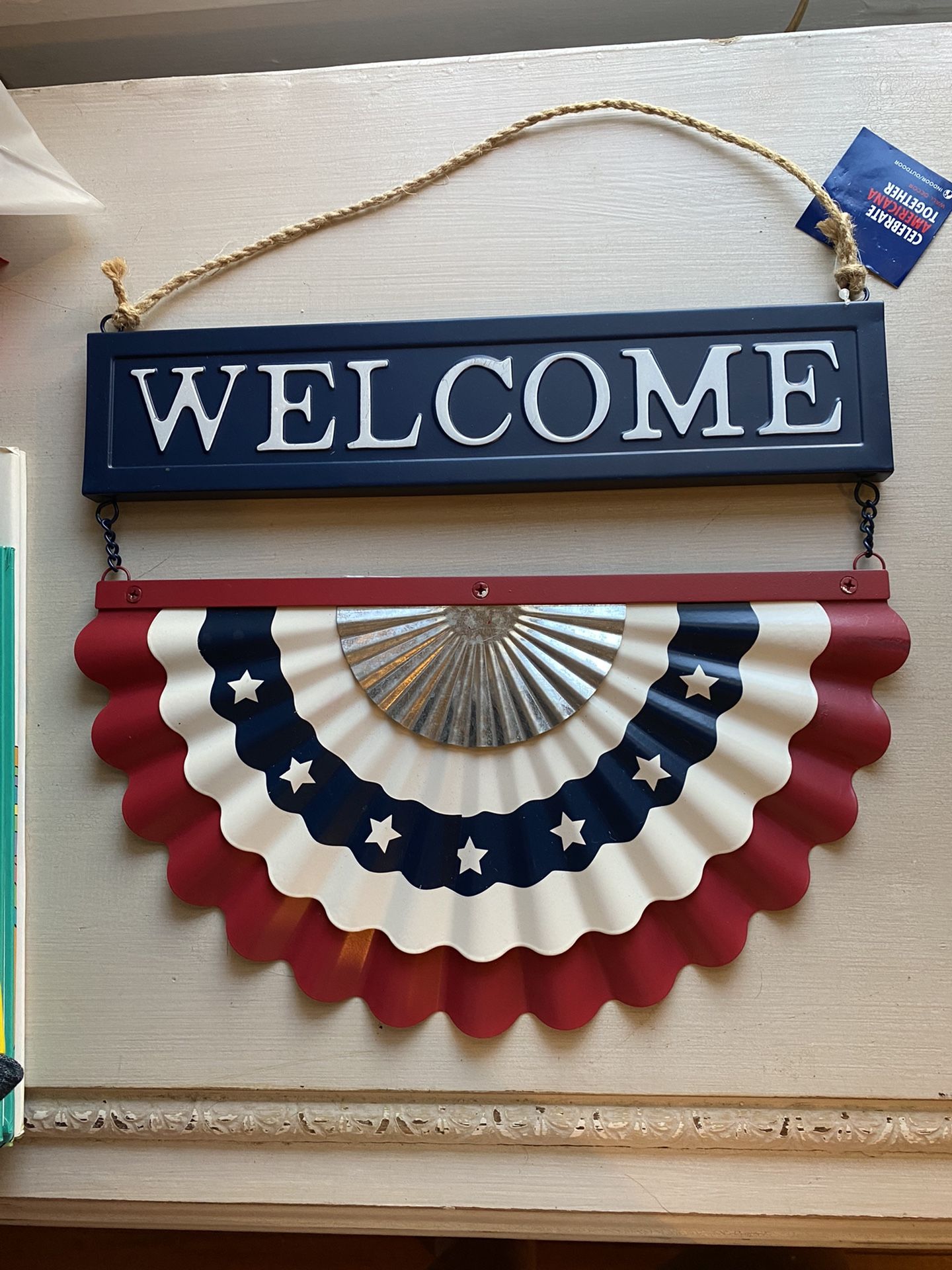 NWT Celebrate America Metal Welcome Wall Decoration - Indoor Or Outdoor 