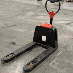 Electric Pallet Jack – F4