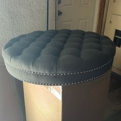 Large ottoman