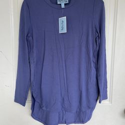Soft & Cozy Women Sweater Size XS