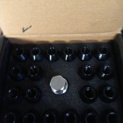 Lug Nuts