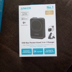 ANKER POCKET SIZE 3-IN-1 CHARGER 