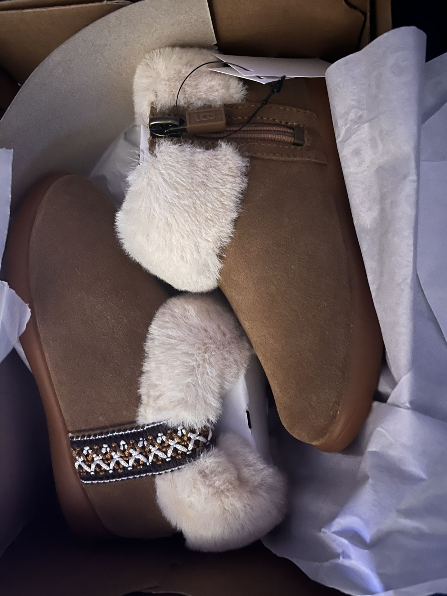 KIDS UGG BOOTS