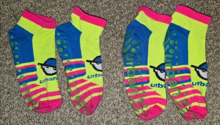 Urban Air Adventure Park non-slip trampoline grip socks