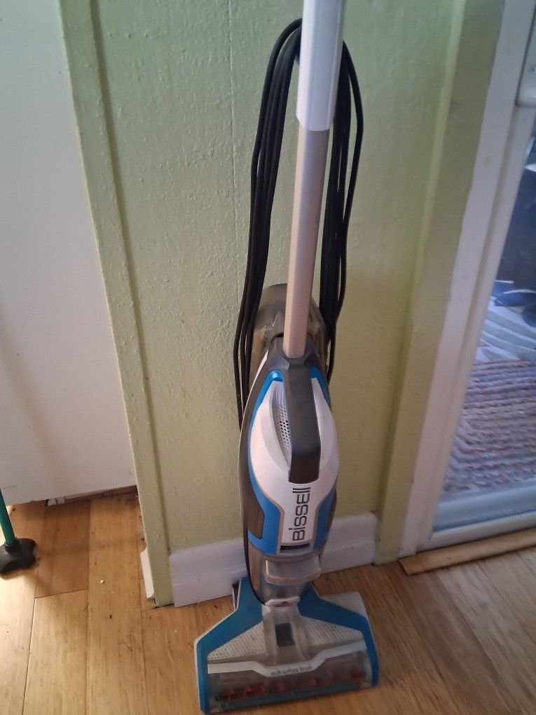 Bissell Cross Wave