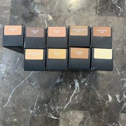 Huda Beauty foundation