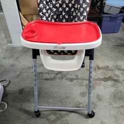 Mickey Mouse children's high chair
Pick up west chester