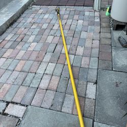 Everbrite 2-Pack Light Bulb Changer Kit, 8.27 in, 5.5 in