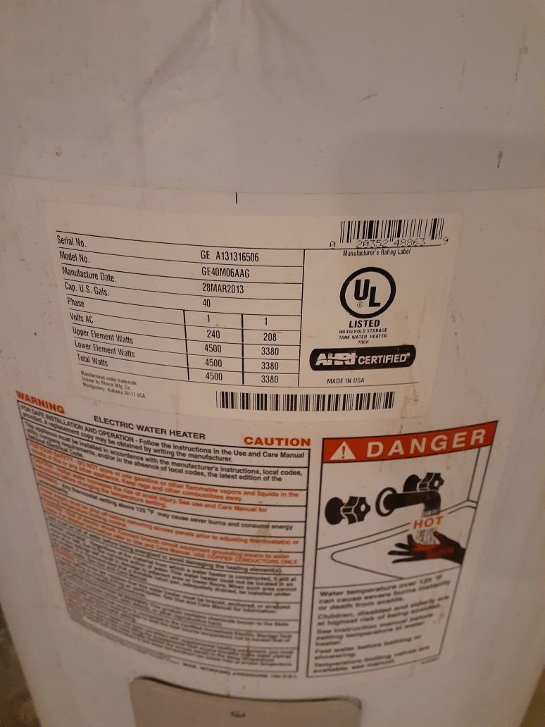 Water heater 40 gallons GE obo
