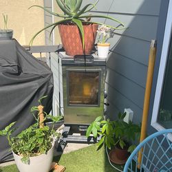 MasterBuilt Pro Series Smoker $175