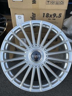 Range Rover wheels with floating caps 22” 5x120
