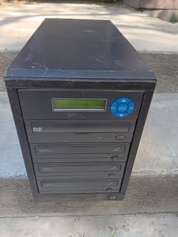 DVD duplicator copy cd 4 bay 3 open.. working