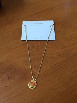 Emoji necklace Kate Spade
