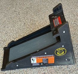 Pivit Ladder Tool Stabilizer Leveler Roof Stairs