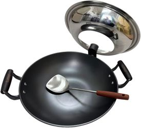 Cast Iron Chinese woks with a lid and Spatula